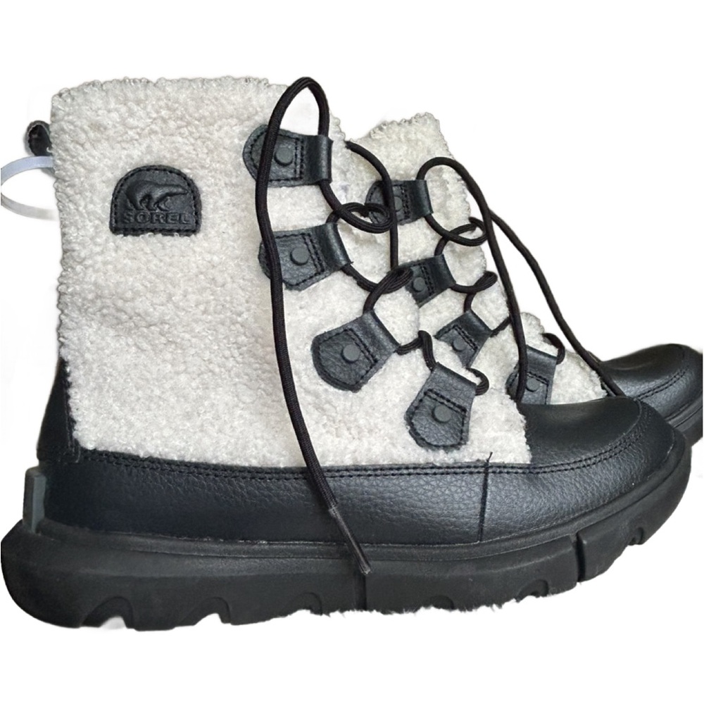 SOREL Explorer II Joan Boot size 8.5 NWT